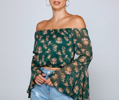 TableClothsUs Floral Passion Off The Shoulder Chiffon Top