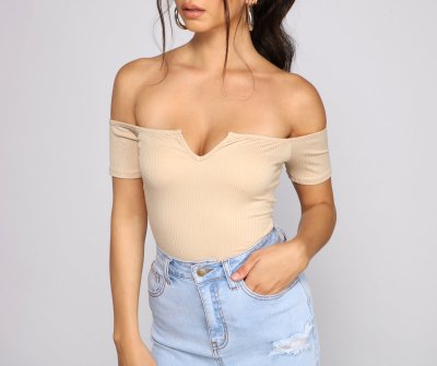 TableClothsUs Off The Shoulder Ribbed Bodysuit