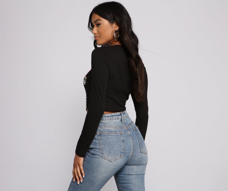 TableClothsUs American Classic Graphic Crop Top